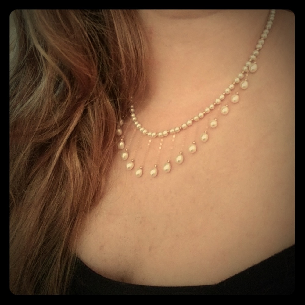 Raindrop 14K Gold Pearl Necklace